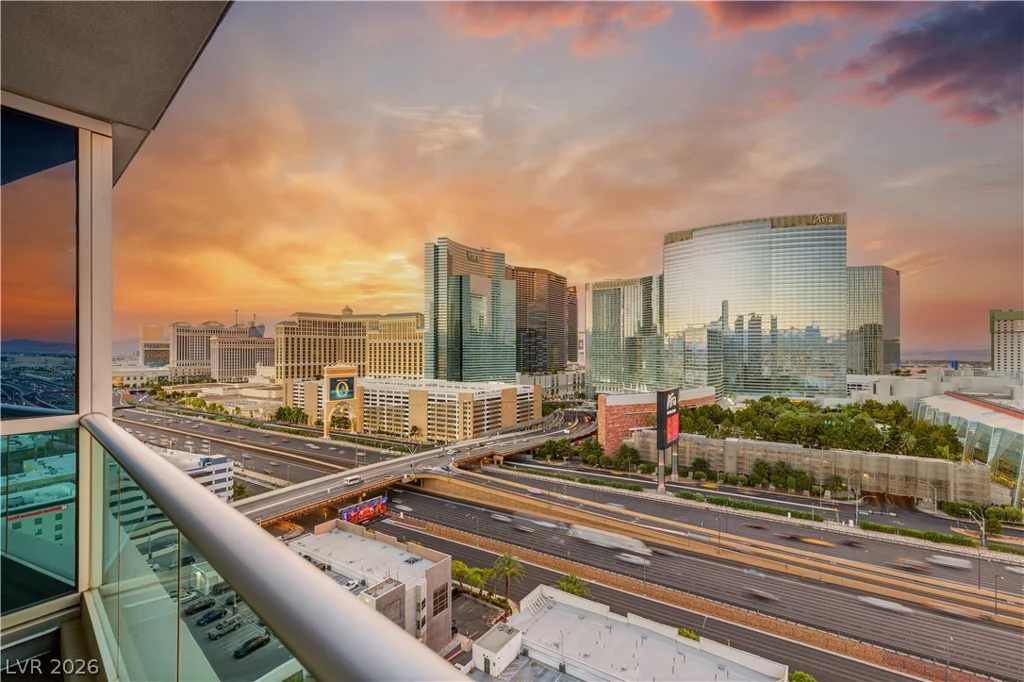 4575 Dean Martin, Las Vegas, NV 89103