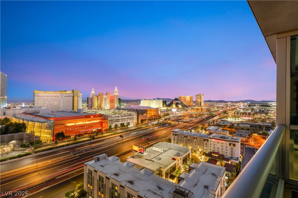 4575 Dean Martin, Las Vegas, NV 89103
