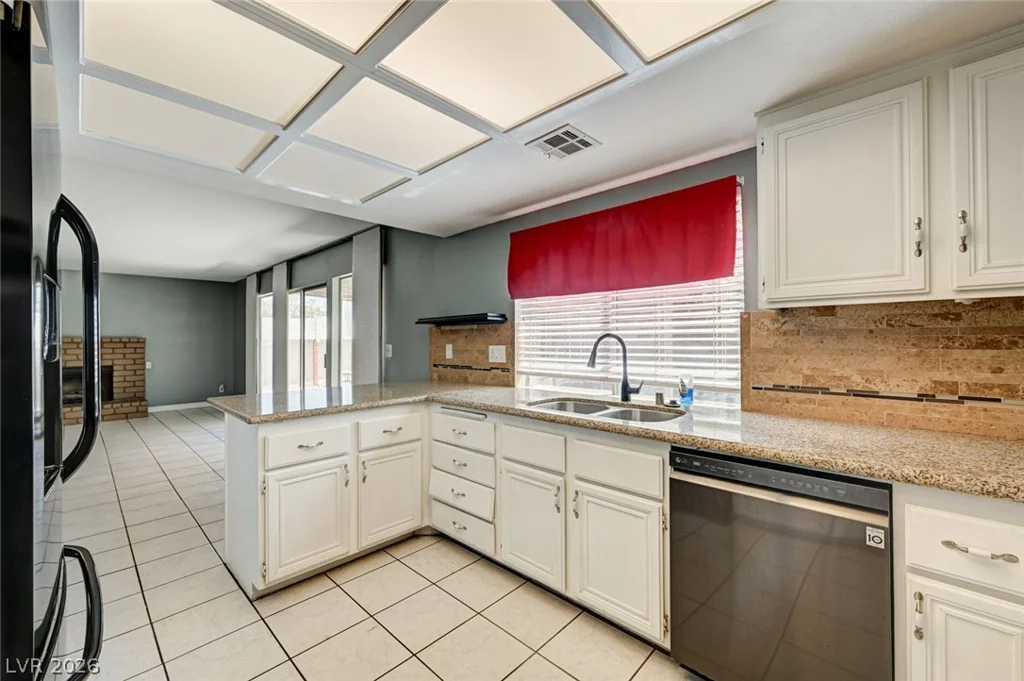 845 Shoreview, Henderson, NV 89002