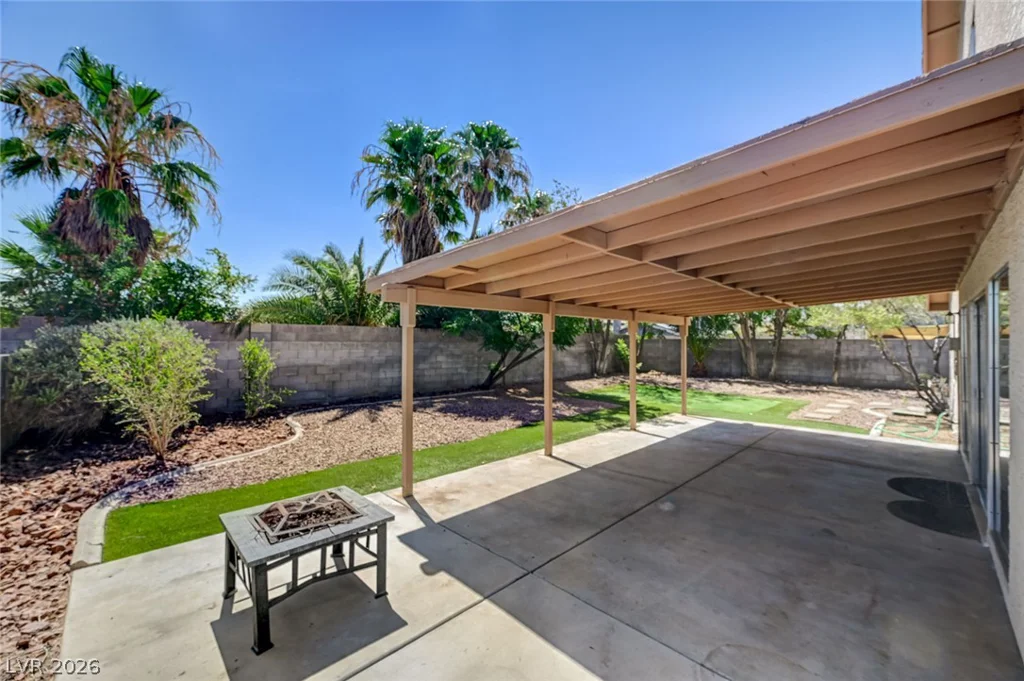 845 Shoreview, Henderson, NV 89002