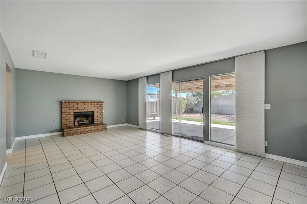 845 Shoreview, Henderson, NV 89002