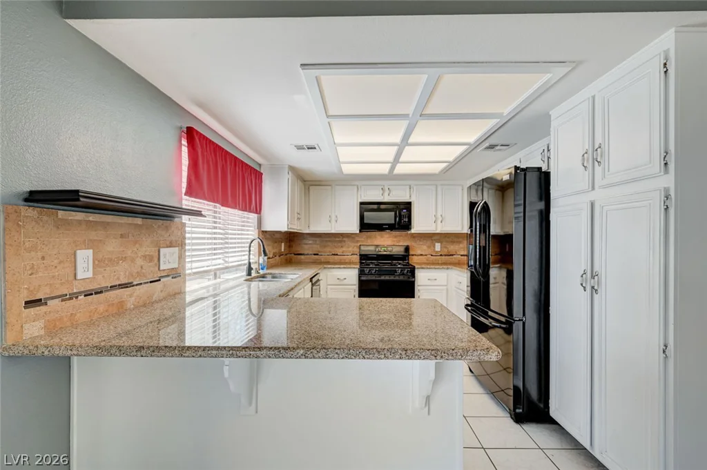 845 Shoreview, Henderson, NV 89002