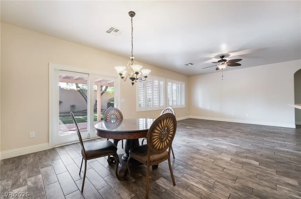 2455 Moonlight Valley, Henderson, NV 89044