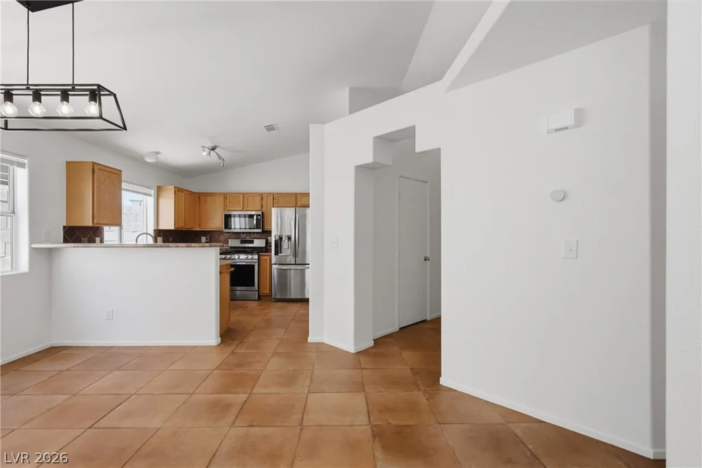 9133 Jewel Crystal, Las Vegas, NV 89129