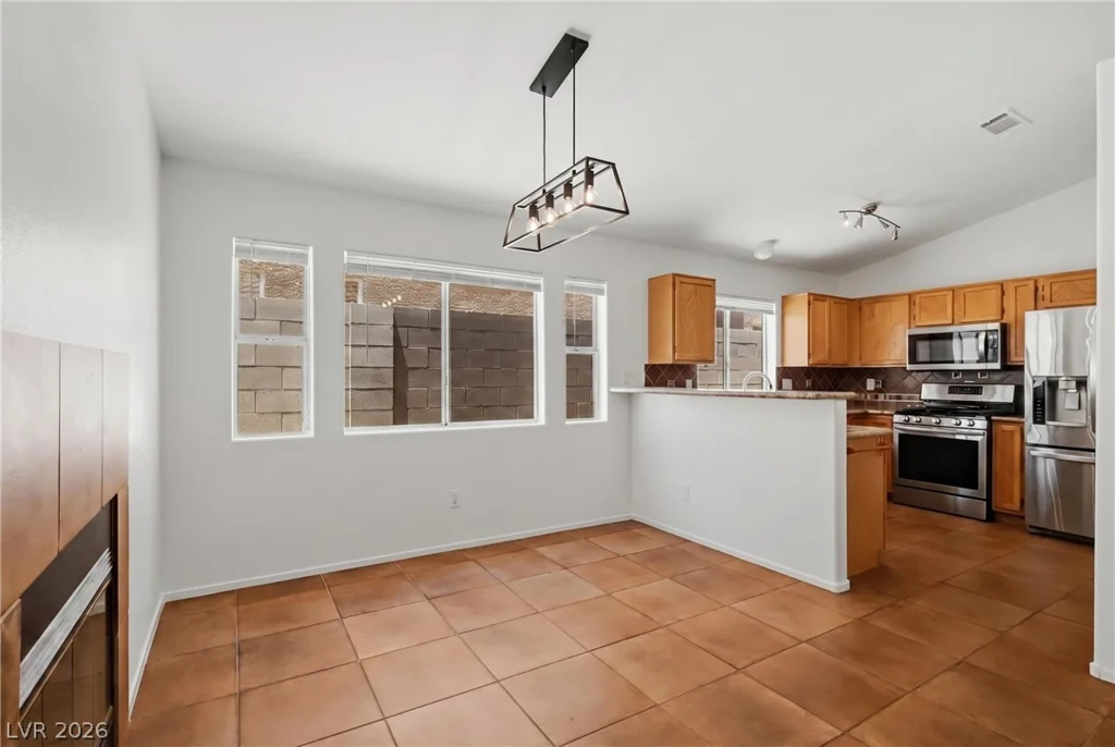 9133 Jewel Crystal, Las Vegas, NV 89129