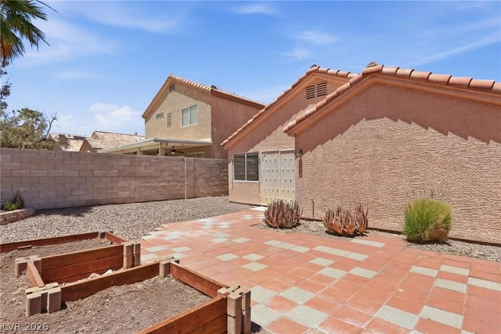9133 Jewel Crystal, Las Vegas, NV 89129