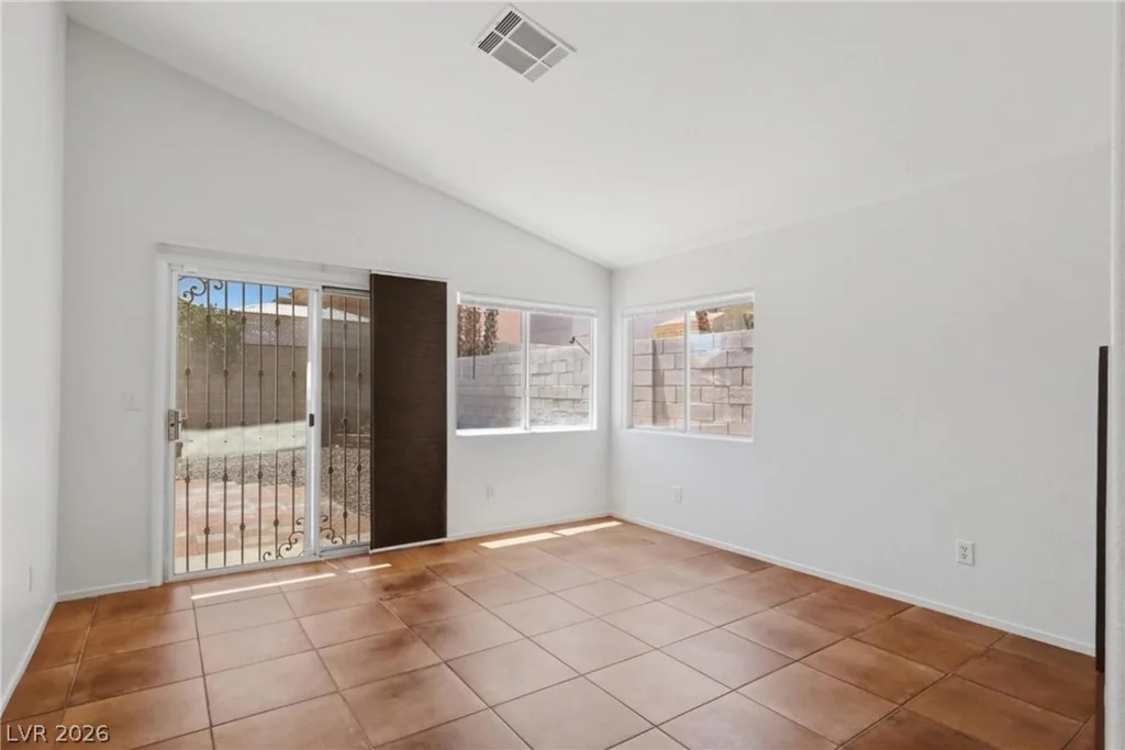 9133 Jewel Crystal, Las Vegas, NV 89129