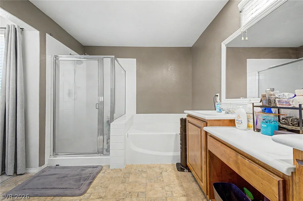 3849 Bayamon, Las Vegas, NV 89129