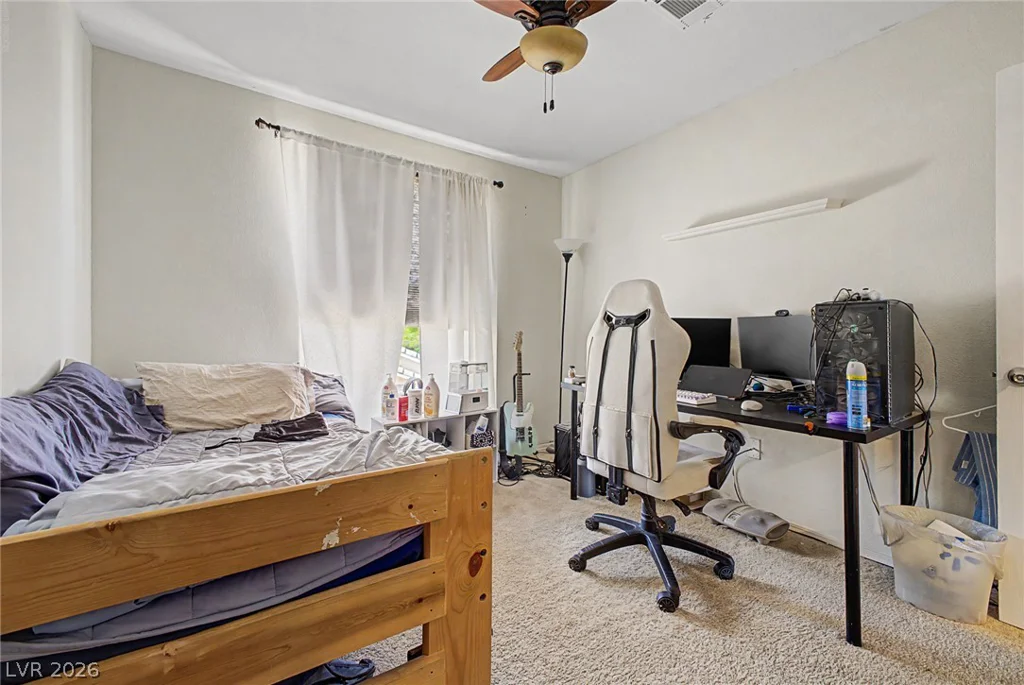 3849 Bayamon, Las Vegas, NV 89129