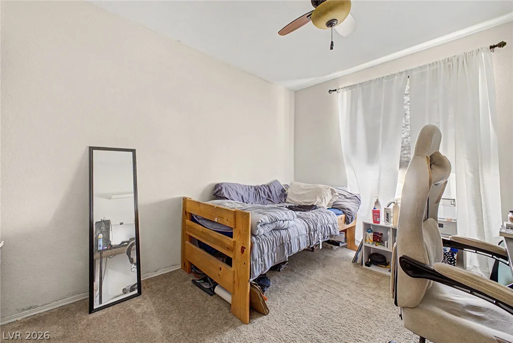 3849 Bayamon, Las Vegas, NV 89129