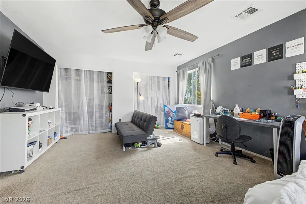 3849 Bayamon, Las Vegas, NV 89129