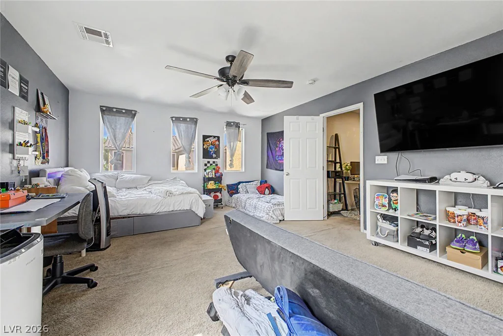 3849 Bayamon, Las Vegas, NV 89129
