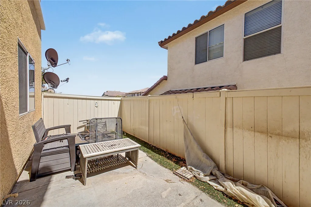 3849 Bayamon, Las Vegas, NV 89129