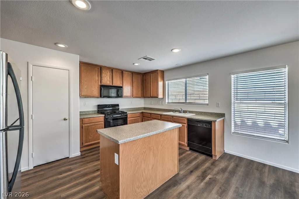 106 Masserta, Las Vegas, NV 89183