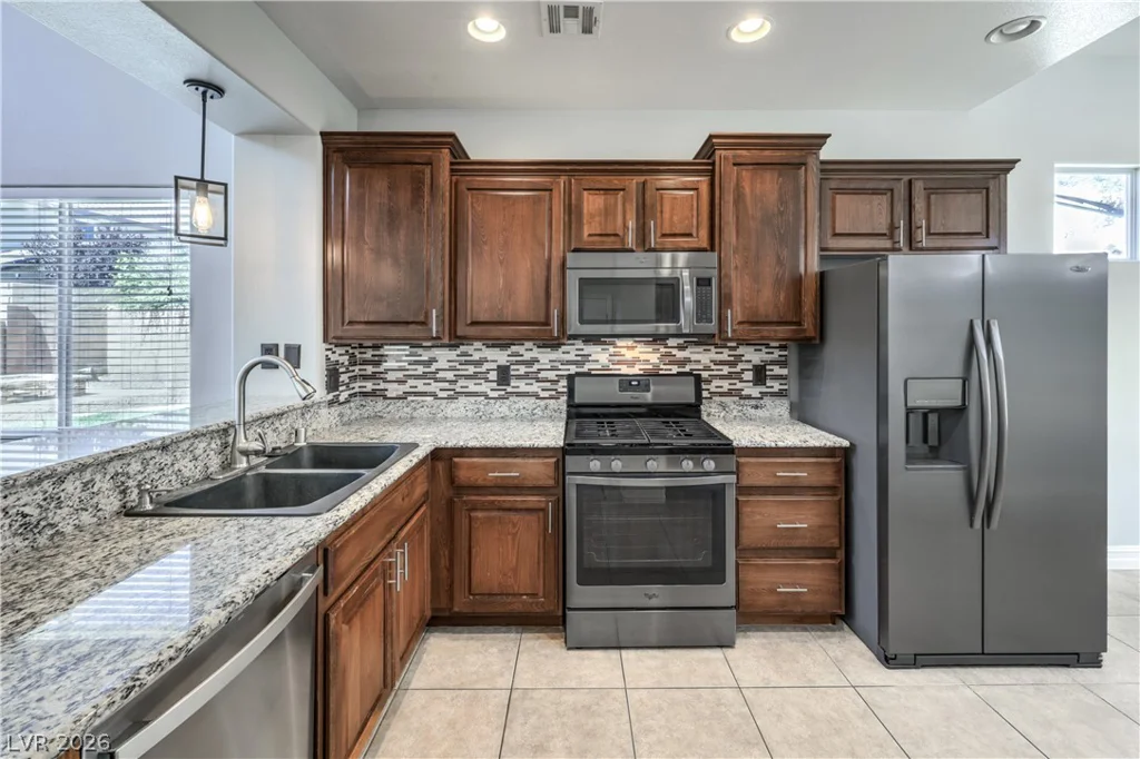 10731 DRAKE RIDGE, Las Vegas, NV 89166