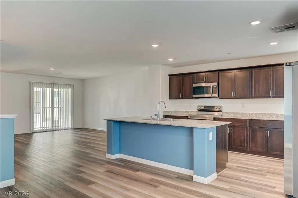 12328 Golden Wreath, Las Vegas, NV 89183