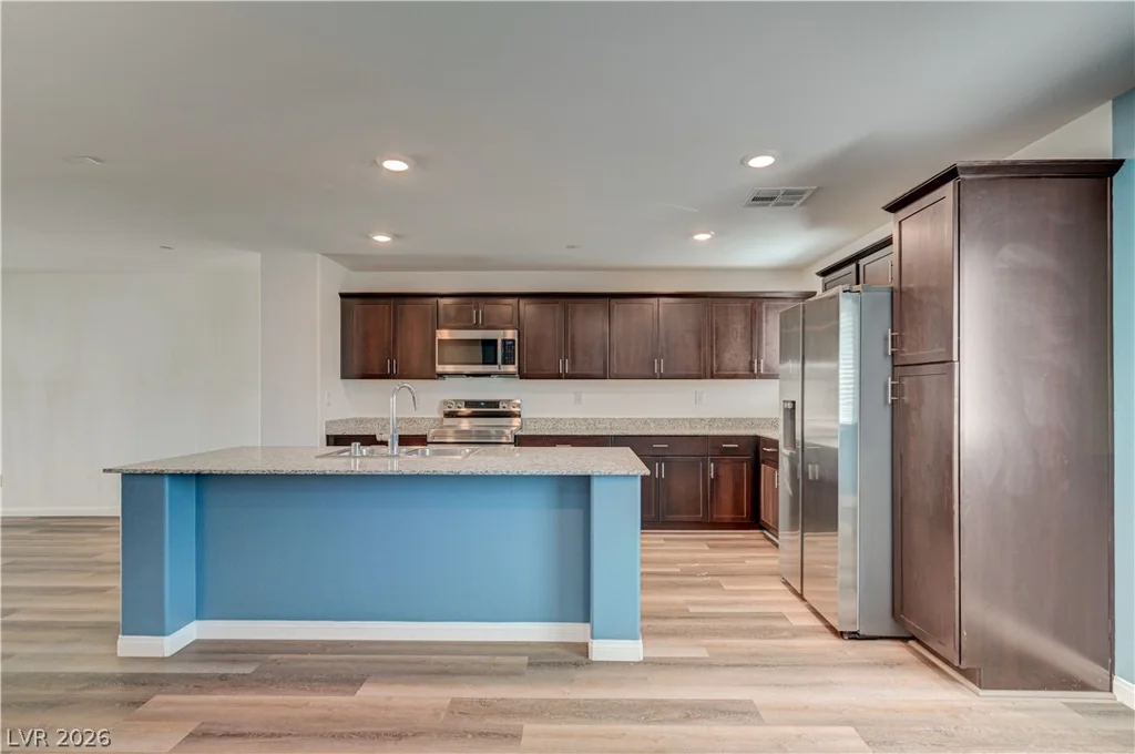 12328 Golden Wreath, Las Vegas, NV 89183