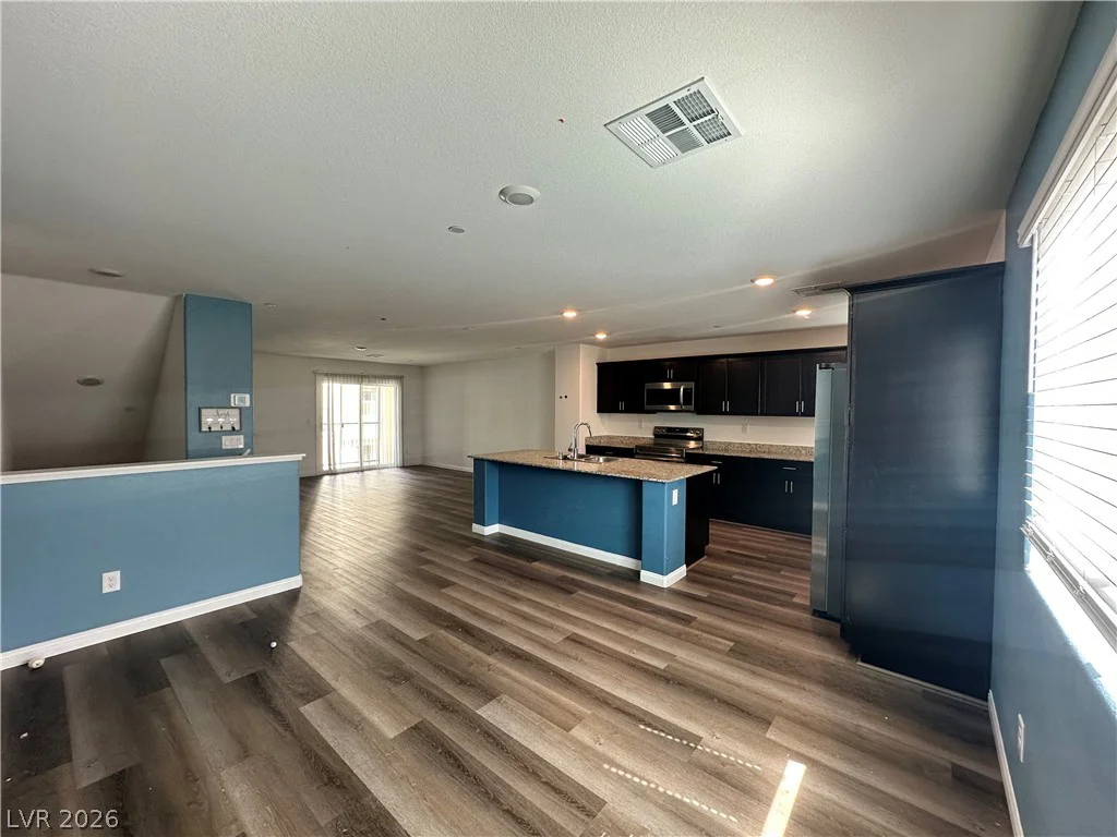 12328 Golden Wreath, Las Vegas, NV 89183