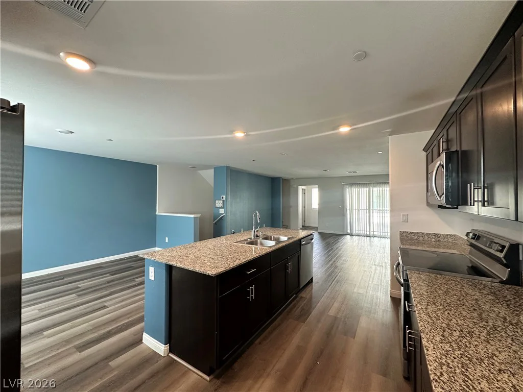 12328 Golden Wreath, Las Vegas, NV 89183