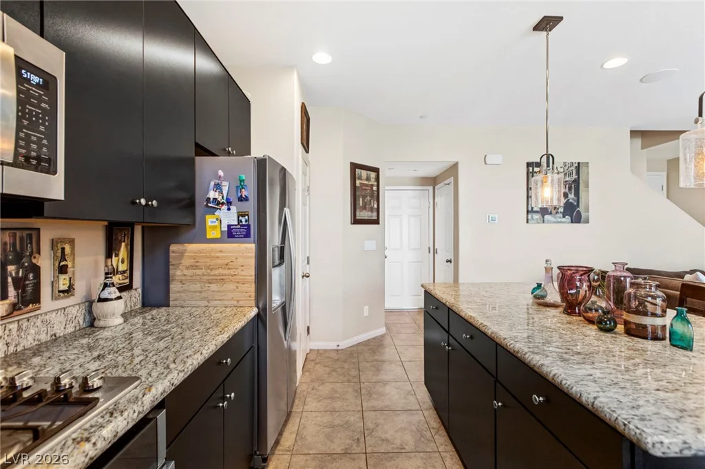 44 Moon Hill, Henderson, NV 89011