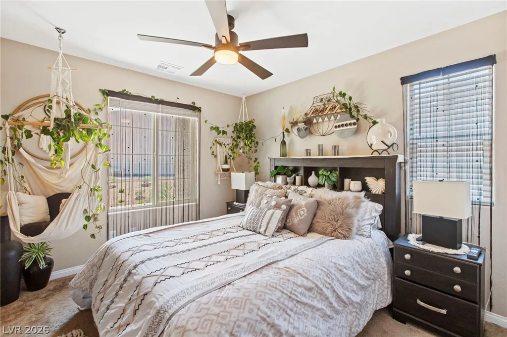 44 Moon Hill, Henderson, NV 89011