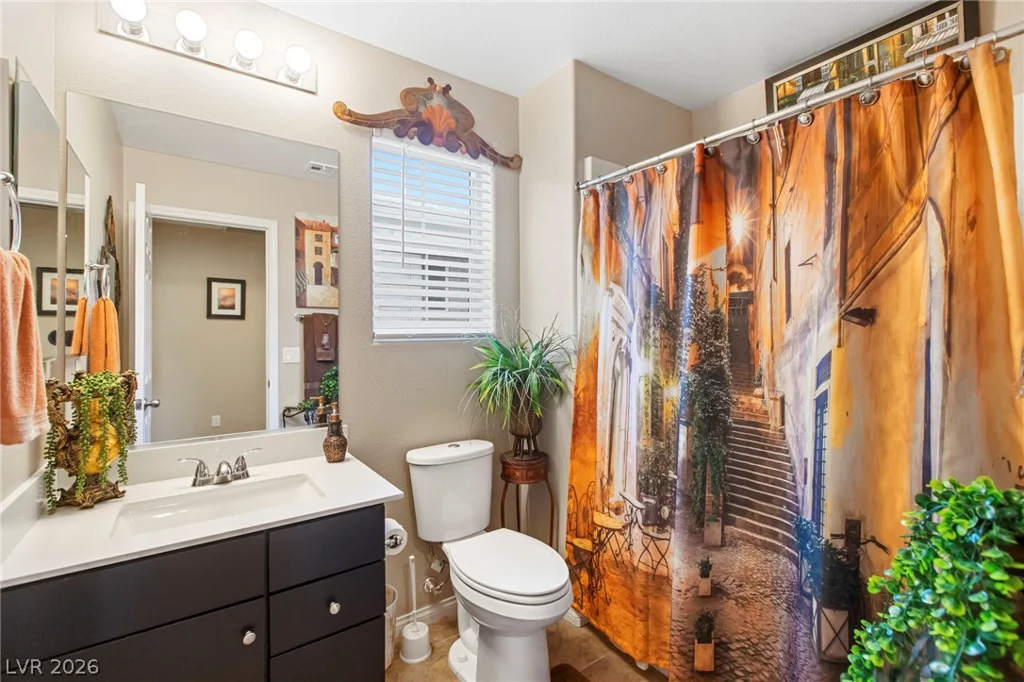44 Moon Hill, Henderson, NV 89011