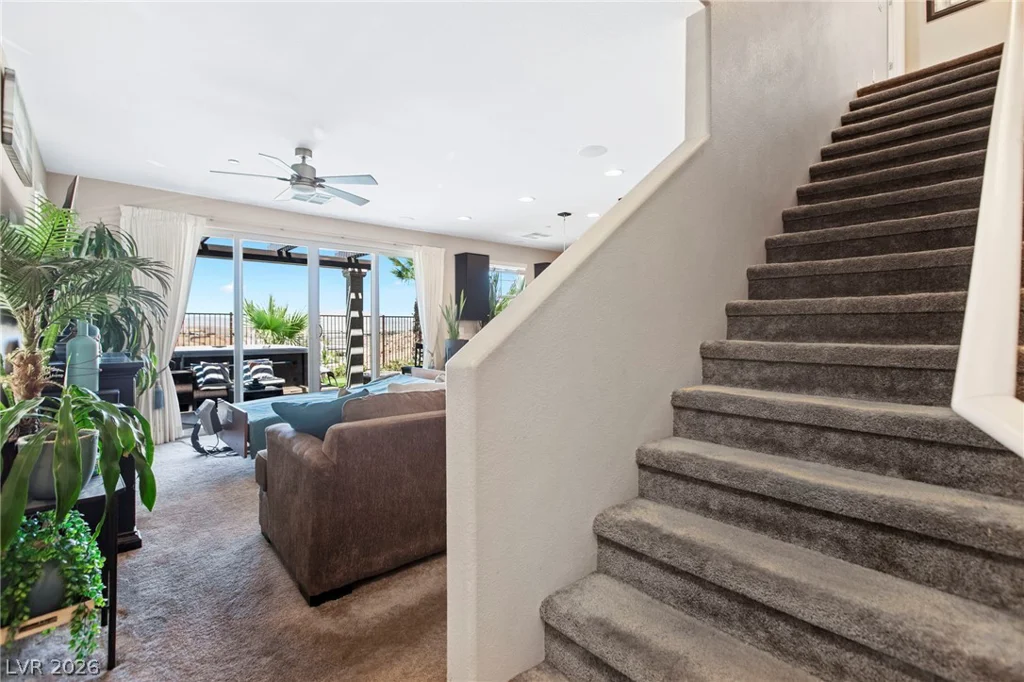 44 Moon Hill, Henderson, NV 89011