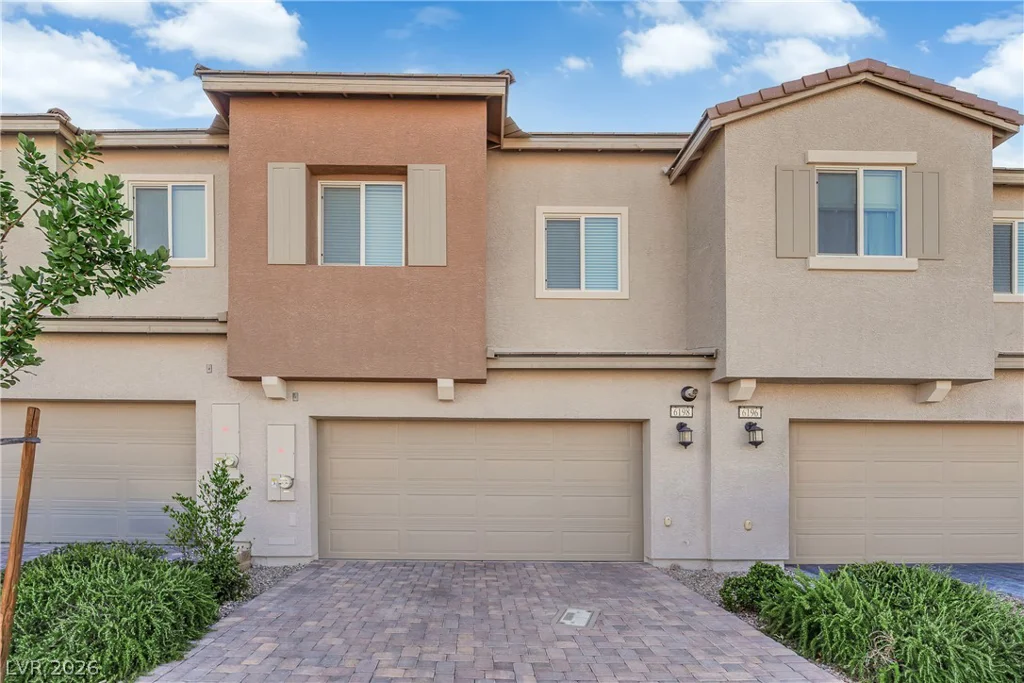 6198 Foxes Dale, Las Vegas, NV 89166