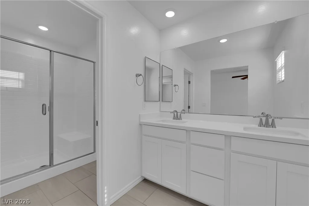 6198 Foxes Dale, Las Vegas, NV 89166