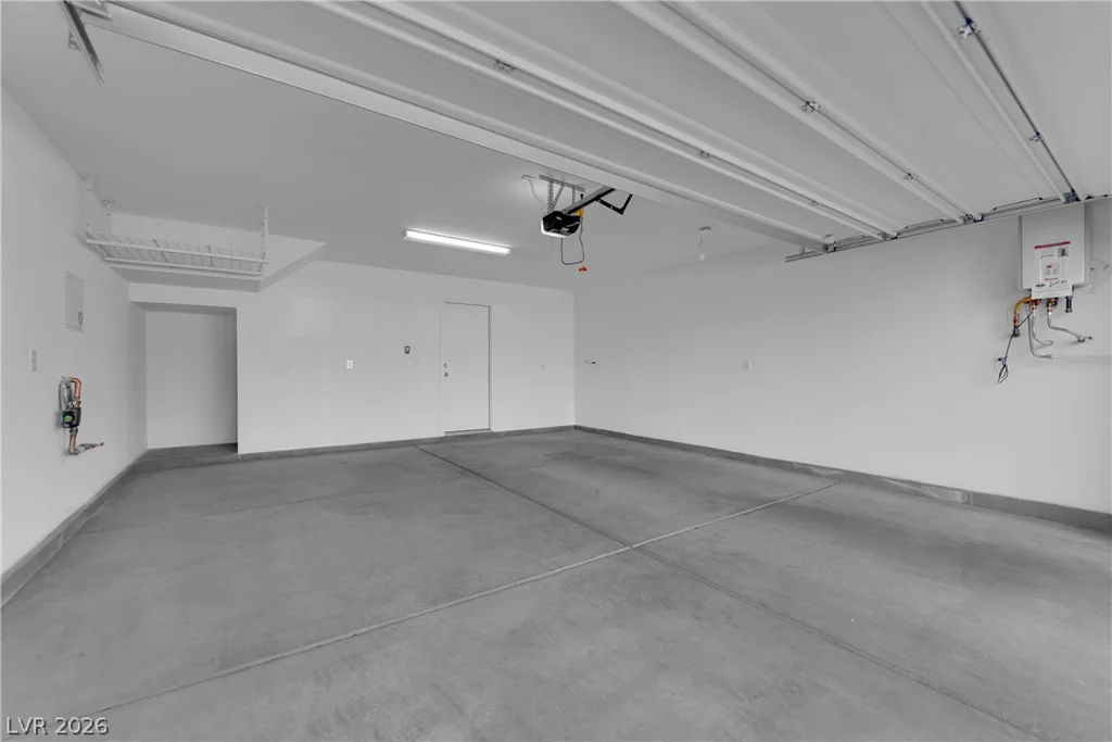 6198 Foxes Dale, Las Vegas, NV 89166