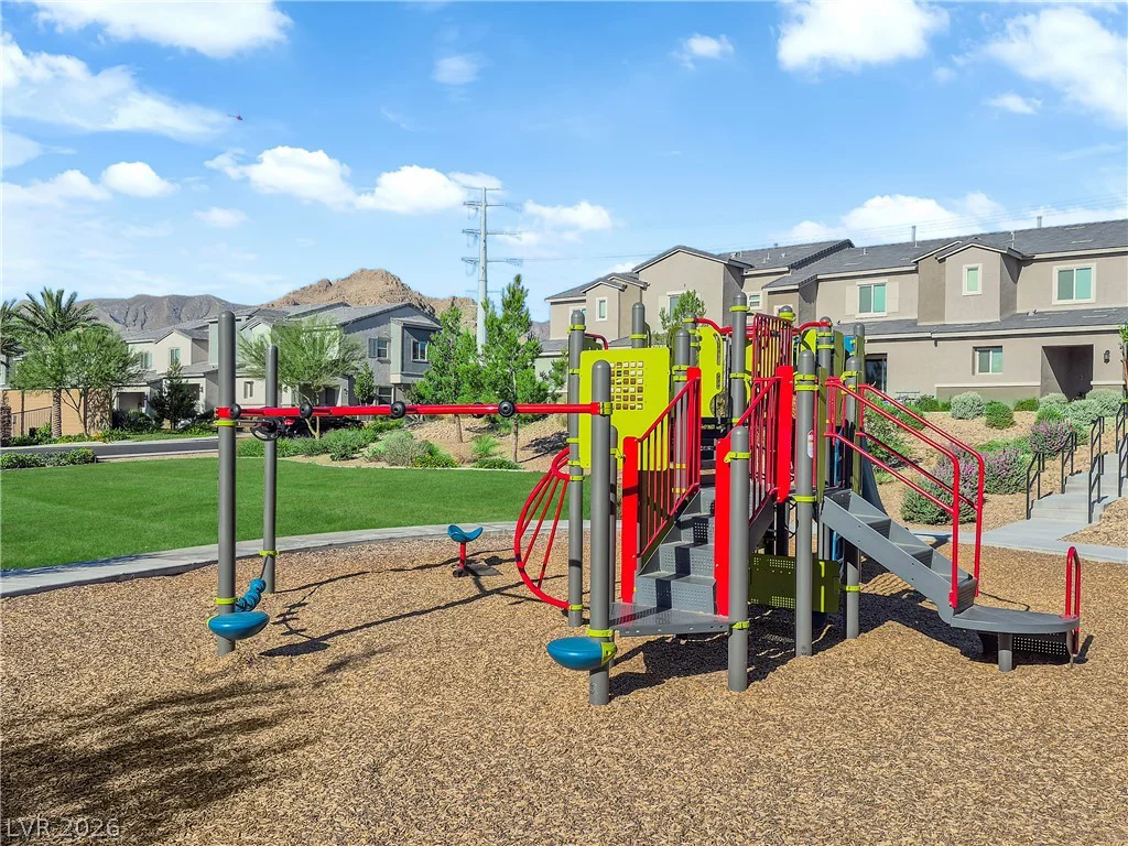 6198 Foxes Dale, Las Vegas, NV 89166