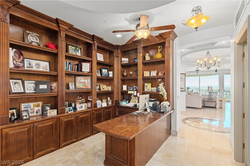 9101 Alta, Las Vegas, NV 89145