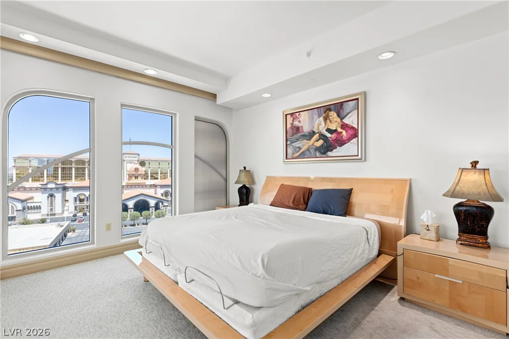 9101 Alta, Las Vegas, NV 89145