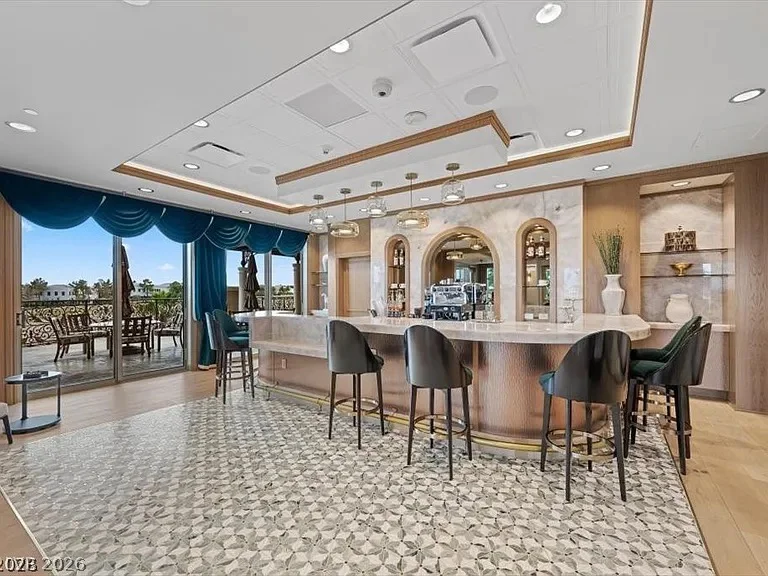 9101 Alta, Las Vegas, NV 89145