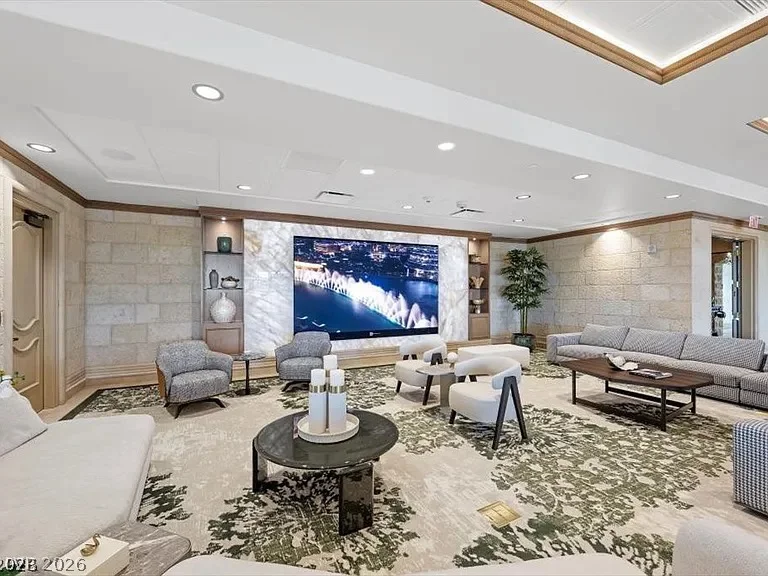 9101 Alta, Las Vegas, NV 89145