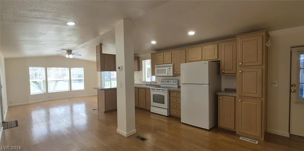 540 Montecito, Pahrump, NV 89048