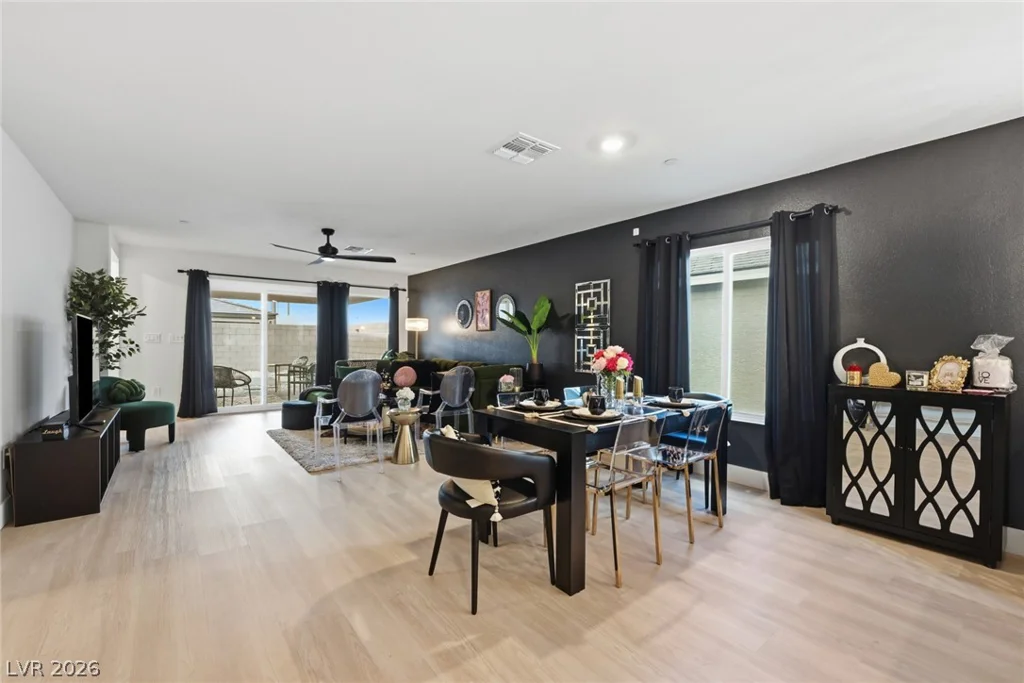 10210 Chockstone, Las Vegas, NV 89166