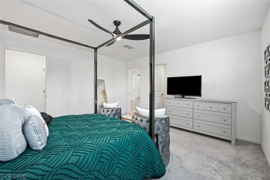 10210 Chockstone, Las Vegas, NV 89166