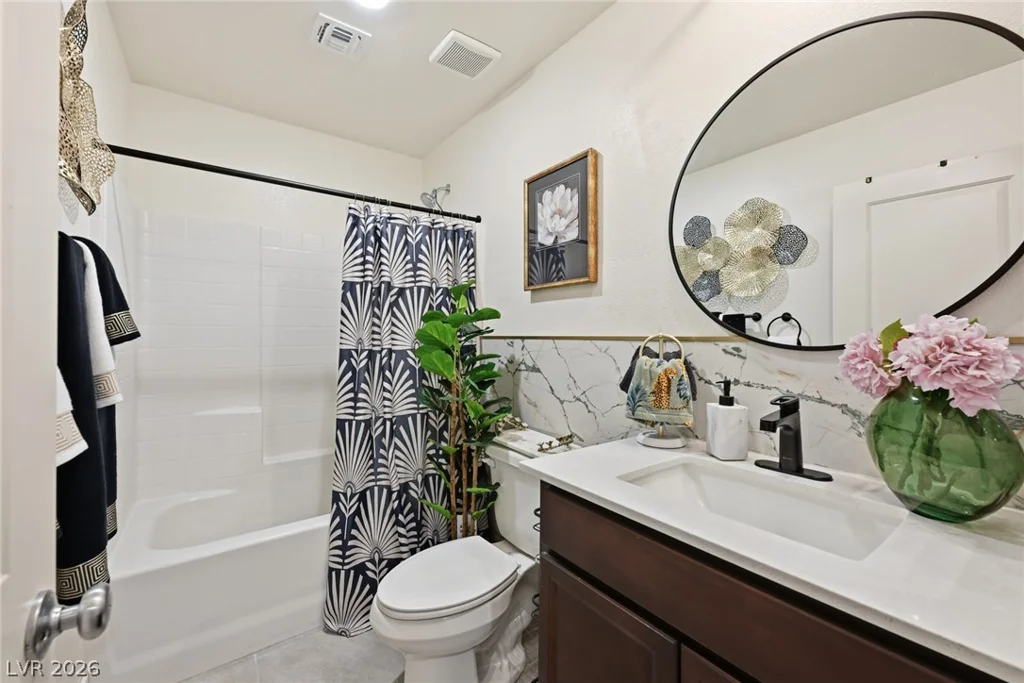 10210 Chockstone, Las Vegas, NV 89166