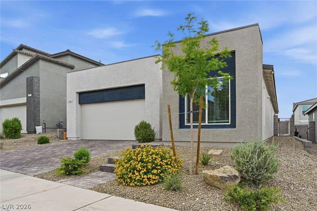 10210 Chockstone, Las Vegas, NV 89166