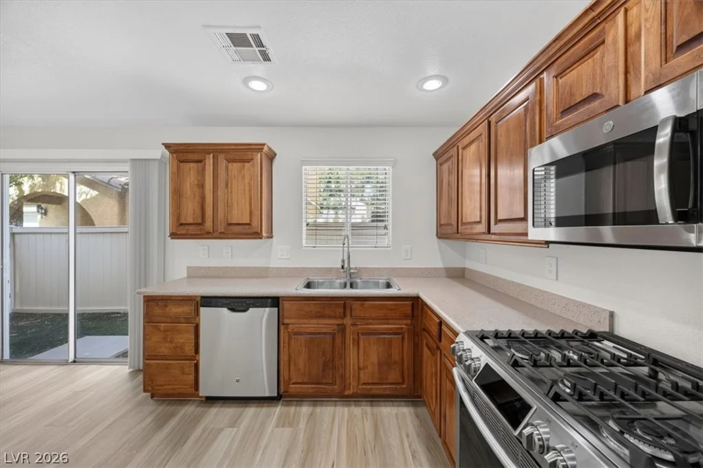 552 Albacate, Henderson, NV 89015