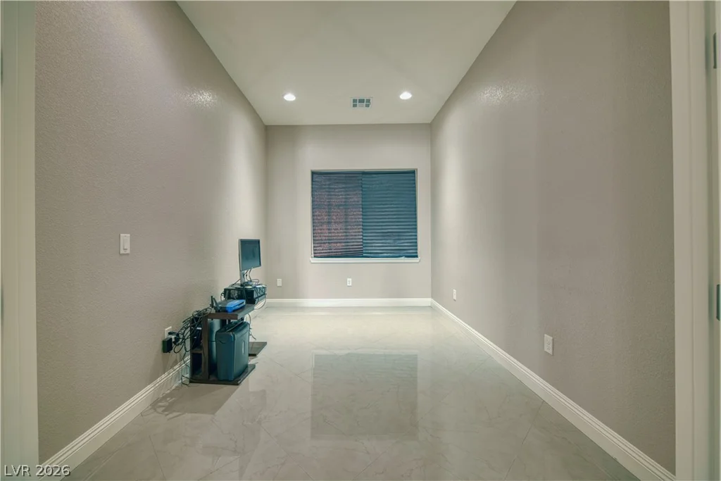 2890 Oakleaf, Pahrump, NV 89048