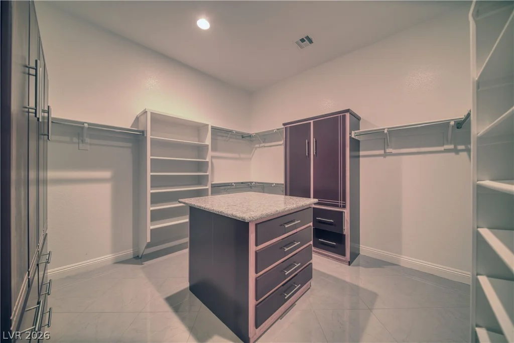 2890 Oakleaf, Pahrump, NV 89048