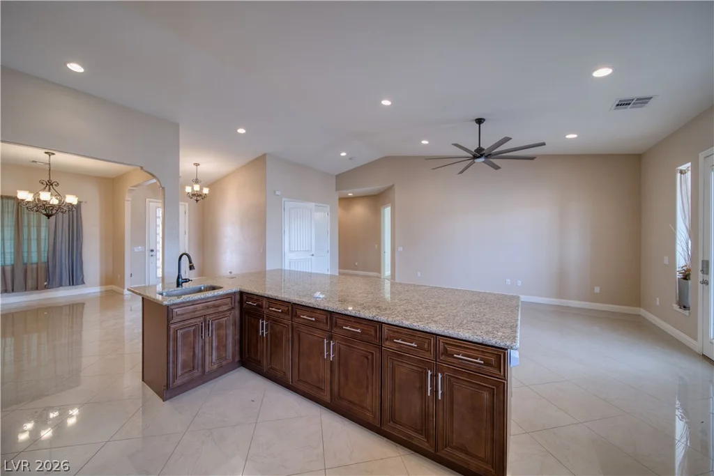 2890 Oakleaf, Pahrump, NV 89048