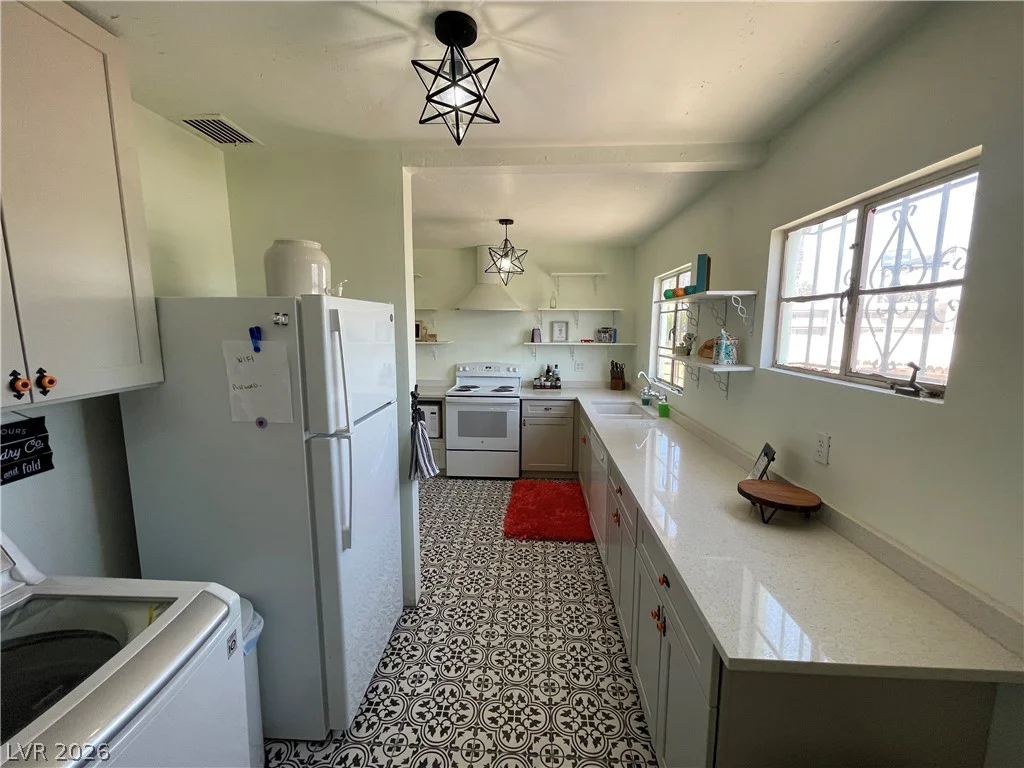 400 10th, Las Vegas, NV 89101