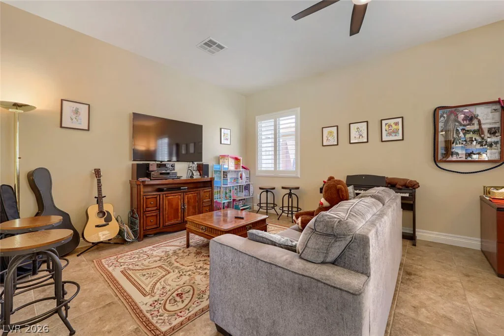 9752 Serene Star, Las Vegas, NV 89149