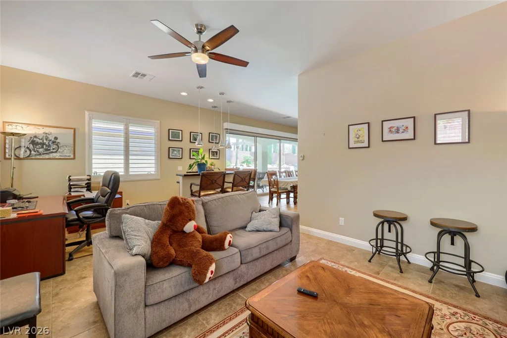 9752 Serene Star, Las Vegas, NV 89149