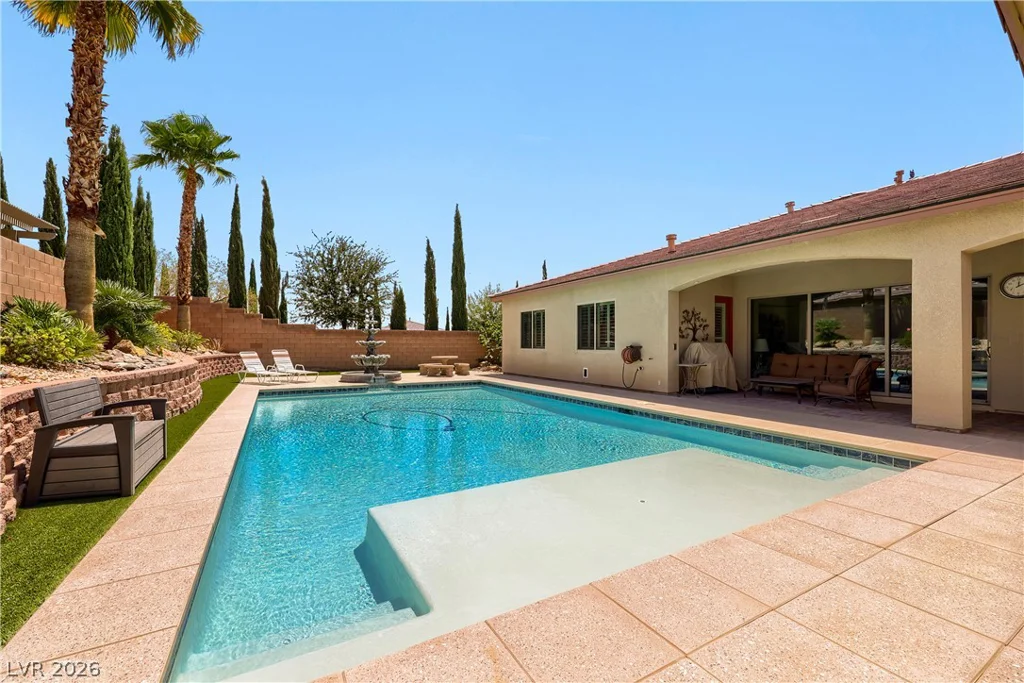 9752 Serene Star, Las Vegas, NV 89149
