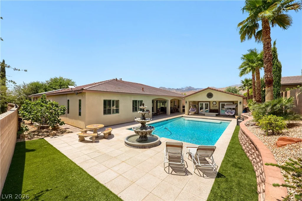 9752 Serene Star, Las Vegas, NV 89149