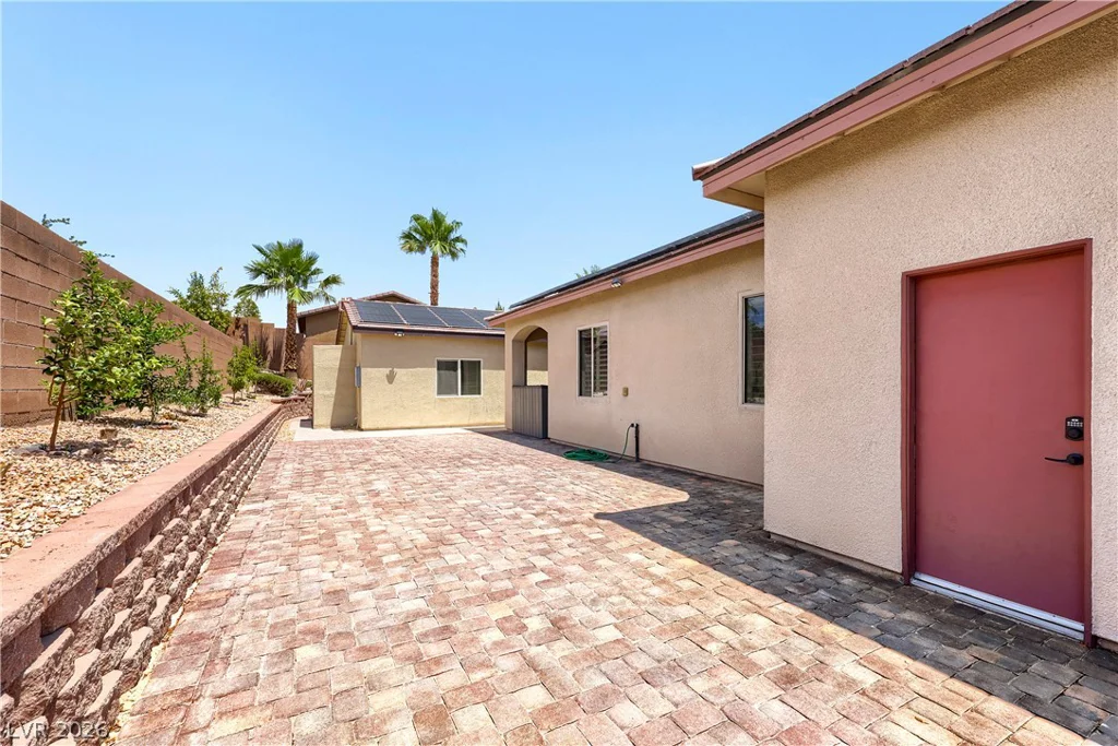 9752 Serene Star, Las Vegas, NV 89149